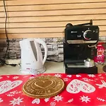 Pensiune Cozy Niya , до боровец , двор и барбекю
