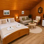 Cozy Niya , до боровец , двор и барбекю Pensiune