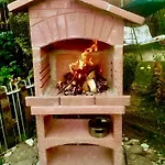 Cozy Niya , до боровец , двор и барбекю Affittacamere