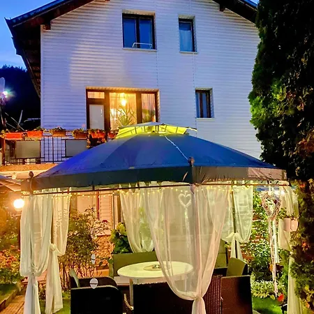 Cozy Niya , до боровец , двор и барбекю Gasthof