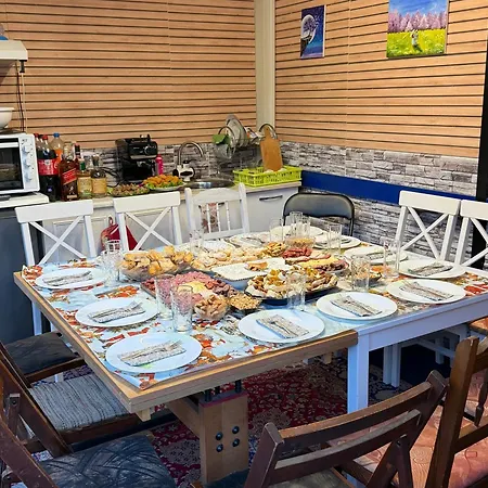 Affittacamere Cozy Niya , до боровец , двор и барбекю 3*